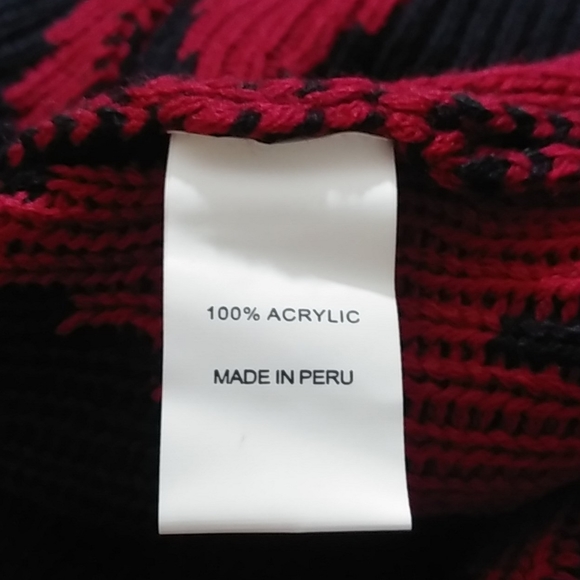 EMERSON STREET Women's Poncho - Picture 12 of 13